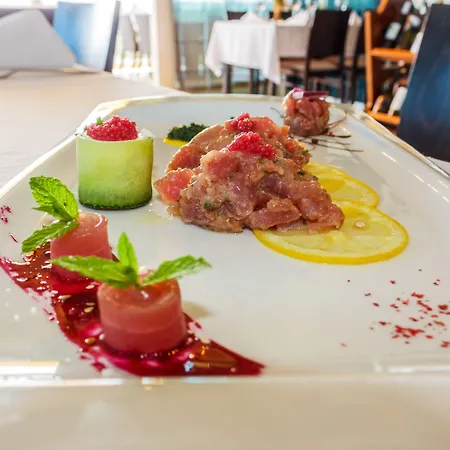 Отель Panorama Шибеник