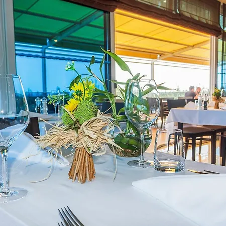 Panorama Otel 4*