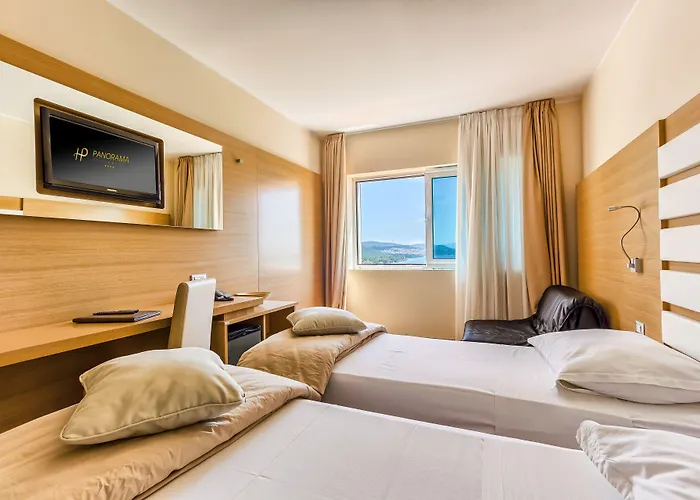 호텔 파노라마 4*