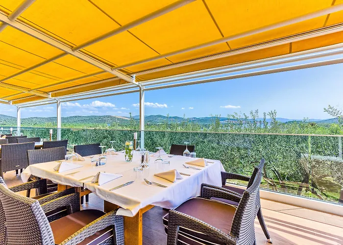 호텔 파노라마 시베니크