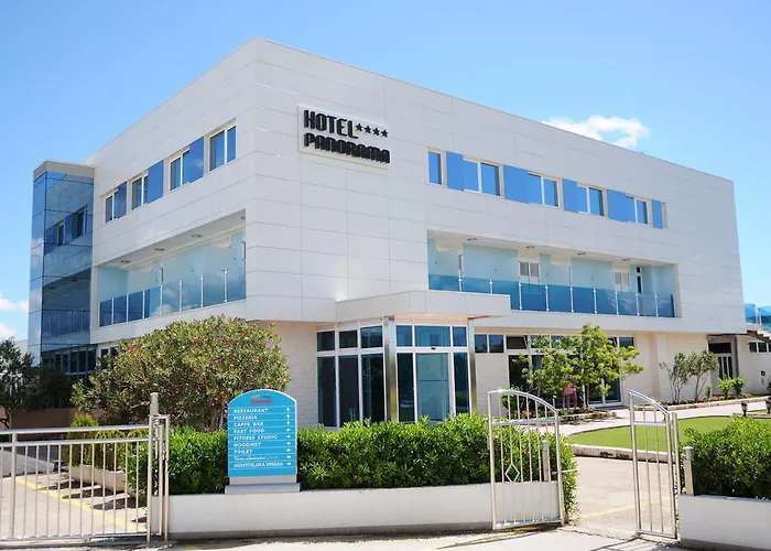 מלון Panorama שיבניק